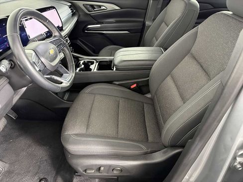 Certified 2024 Chevrolet Traverse LT image 14