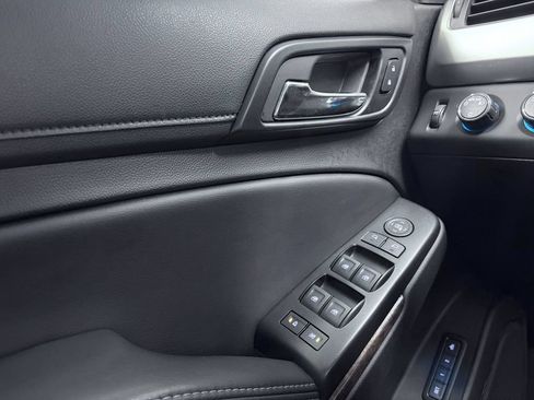 Used 2018 Chevrolet Tahoe LT AWD/4WD image 22