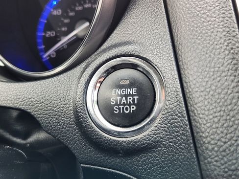 Used 2018 Subaru Outback 2.5i Limited image 23