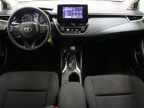 Used 2023 Toyota Corolla LE image 29
