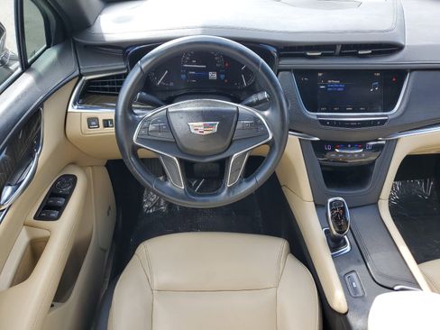 Used 2019 Cadillac XT5 FWD image 20