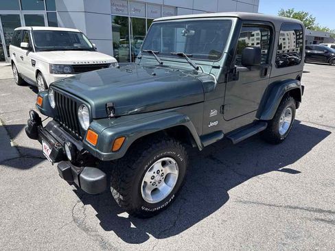 Used 2003 Jeep Wrangler Sahara AWD/4WD image 2