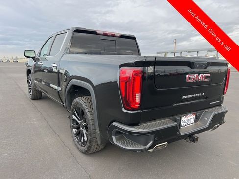 Used 2020 GMC Sierra 1500 Denali w/ Denali Ultimate Package image 7