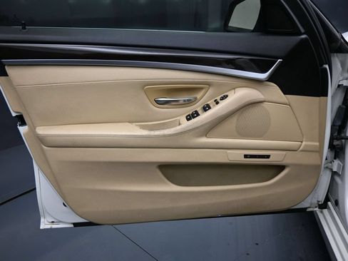 Used 2015 BMW 528i Sedan RWD image 10