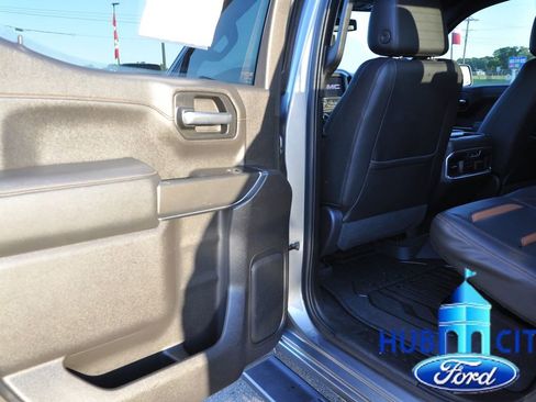 Used 2019 GMC Sierra 1500 AT4 w/ AT4 Premium Package AWD/4WD image 13