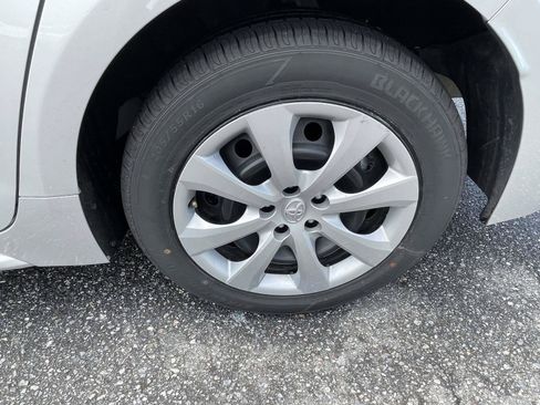 Used 2024 Toyota Corolla LE FWD image 25