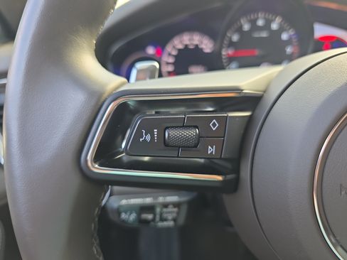 Certified 2023 Porsche Panamera image 22