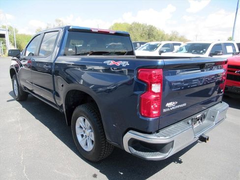 Certified 2023 Chevrolet Silverado 1500 LT AWD/4WD image 12