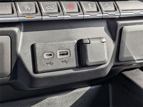 Used 2022 Chevrolet Silverado 1500 LT Trail Boss w/ LPO, Dark Essentials Package image 13