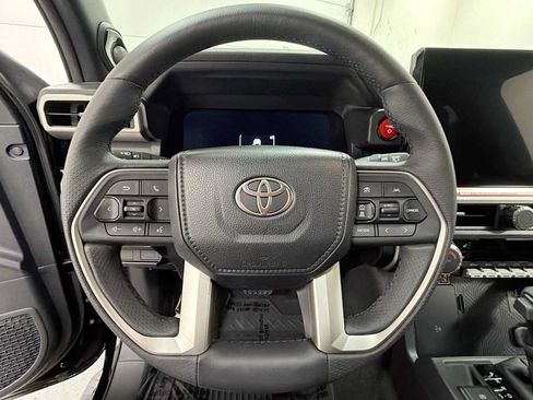 New 2026 Toyota 4Runner TRD Off-Road Premium AWD/4WD image 16