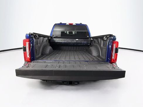 Used 2026 Ford F350 Lariat w/ Black Appearance Package AWD/4WD image 27