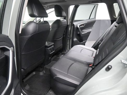 Used 2023 Toyota RAV4 XLE Premium image 26