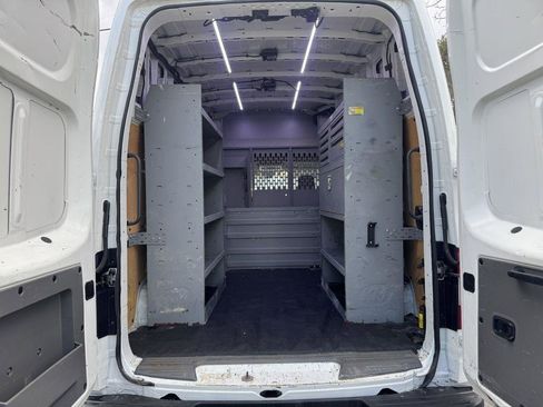 Used 2017 Nissan NV 2500 SV image 4