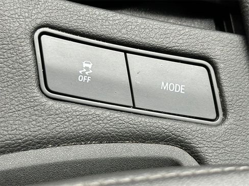 Certified 2023 Cadillac XT5 Luxury image 30