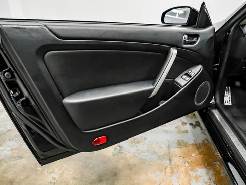 Used 2005 INFINITI G35 Coupe w/ (P01) Premium Pkg RWD image 29