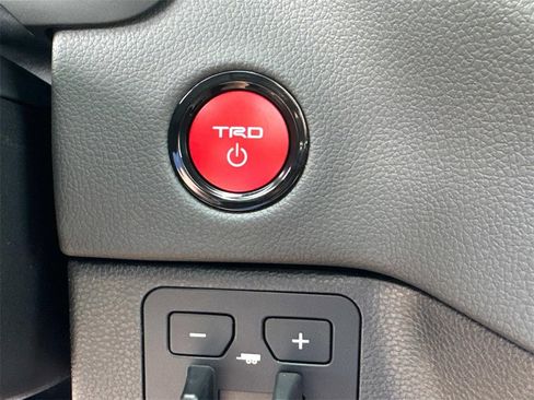 New 2025 Toyota Tundra Limited w/ TRD Off-Road Package image 30