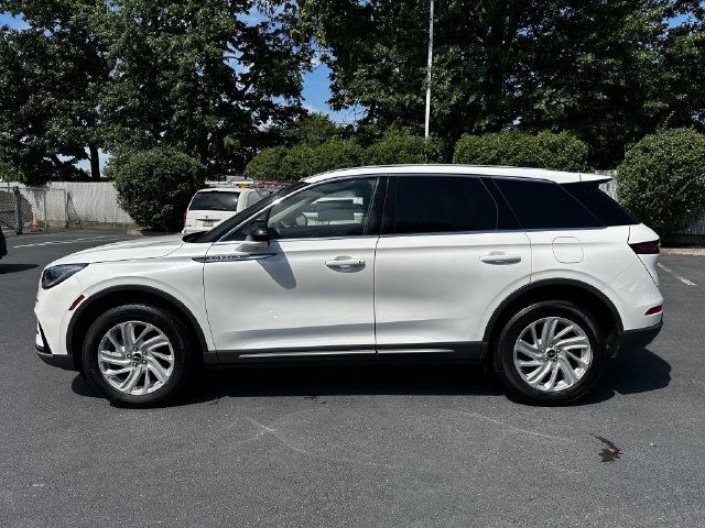 Certified 2024 Lincoln Corsair AWD image 8