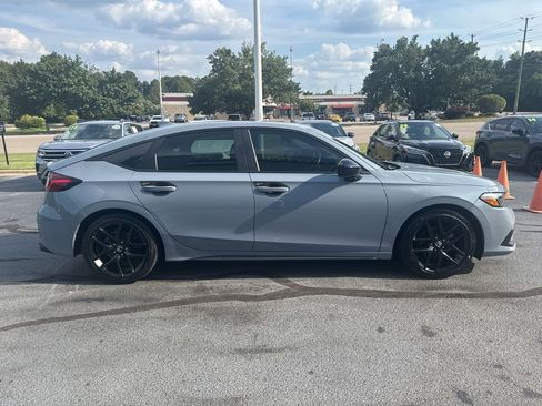 Used 2024 Honda Civic Sport image 8