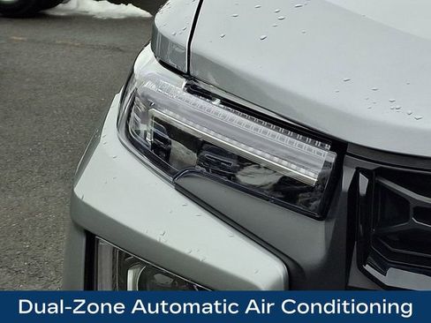 Used 2023 GMC Canyon Elevation w/ Convenience Package image 12