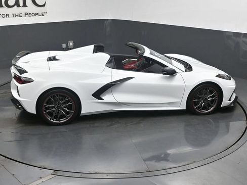Certified 2024 Chevrolet Corvette Stingray Preferred Conv w/ Z51 Performance Package RWD image 38