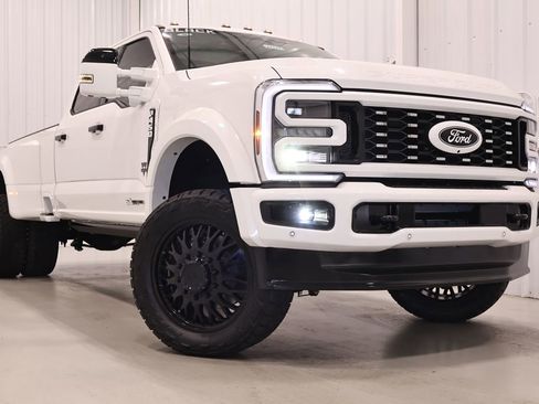 New 2026 Ford F450 Platinum w/ Platinum Plus Package AWD/4WD image 43