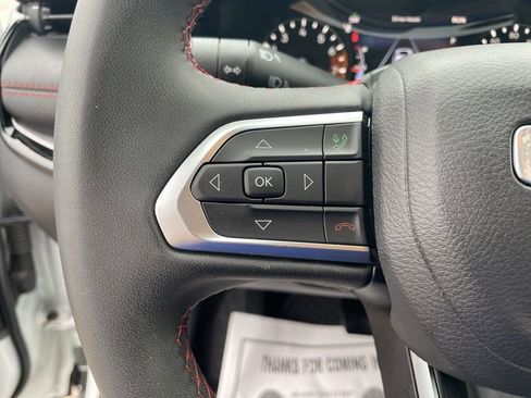 Used 2024 Jeep Compass Trailhawk AWD/4WD image 14