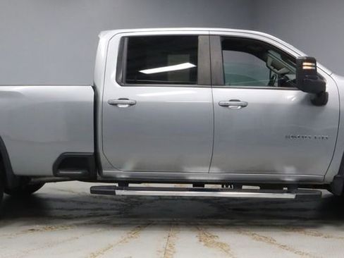 Used 2025 Chevrolet Silverado 3500 LT w/ Convenience Package AWD/4WD image 13