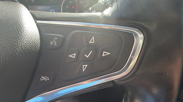 Used 2019 Chevrolet Equinox LT AWD/4WD image 23