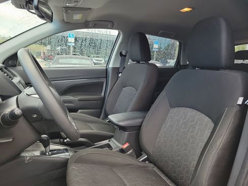 Used 2023 Mitsubishi Outlander Sport ES AWD/4WD image 15