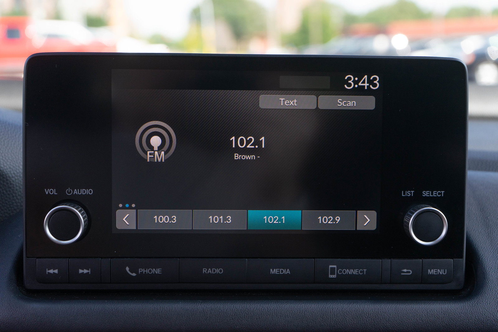 Used 2023 Honda HR-V LX image 16