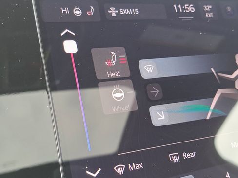 New 2026 Jeep Grand Cherokee Laredo image 11