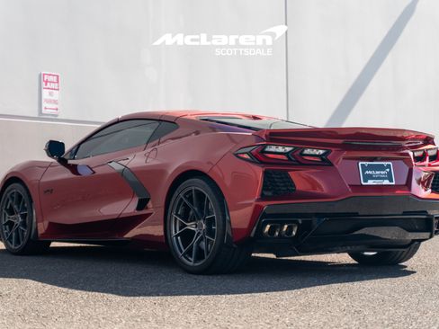 Used 2023 Chevrolet Corvette Stingray Preferred Cpe w/ Z51 Performance Package RWD image 5