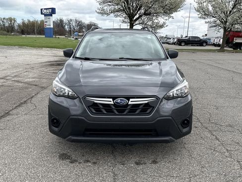 Used 2023 Subaru Crosstrek 2.0i image 3