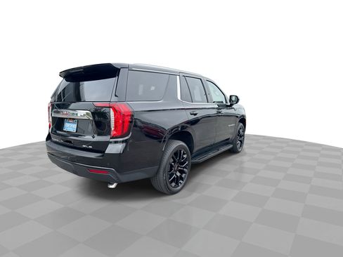 Used 2023 GMC Yukon SLE w/ Gmc Pro Safety Plus Package image 8