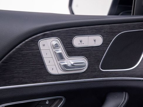 Used 2025 Mercedes-Benz GLE 350 4MATIC image 15