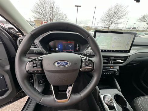 Used 2023 Ford Escape Active w/ Tech Pack #1 image 38