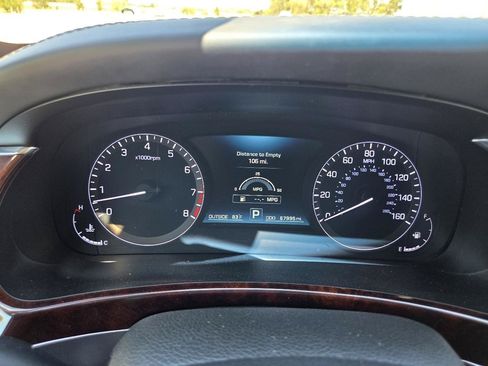 Used 2016 Hyundai Equus Signature RWD image 16