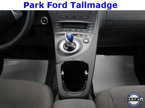 Used 2010 Toyota Prius Two w/ Preferred Accessory Pkg image 18