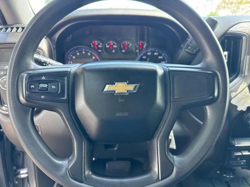Used 2019 Chevrolet Silverado 1500 Custom w/ Custom Value Package RWD image 23