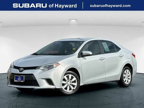Used 2016 Toyota Corolla LE image 1