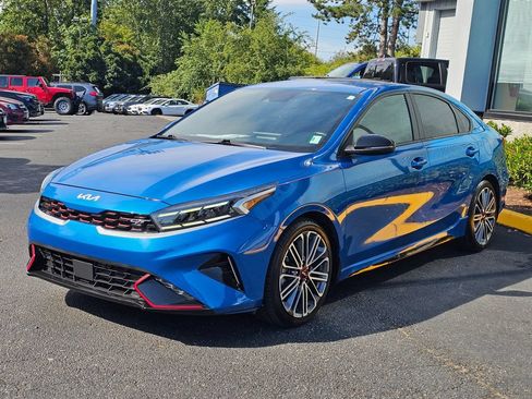 Used 2023 Kia Forte GT FWD image 3