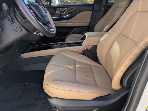 Used 2023 Lincoln Corsair Reserve w/ Equipment Group 201A image 21