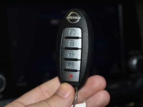 Used 2023 Nissan Altima 2.5 SR image 16