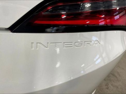 Used 2023 Acura Integra image 8