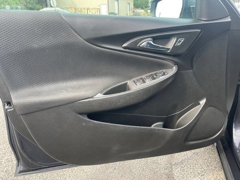 Used 2023 Chevrolet Malibu LS FWD image 12