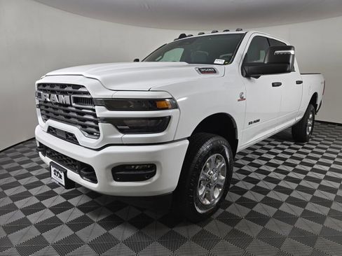 New 2026 RAM 3500 Big Horn AWD/4WD image 8