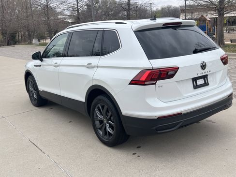Certified 2023 Volkswagen Tiguan SE image 8