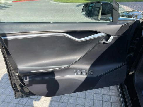 Used 2017 Tesla Model S 75 image 40
