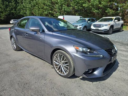 Used 2016 Lexus IS 300 AWD w/ Navigation System Package image 4
