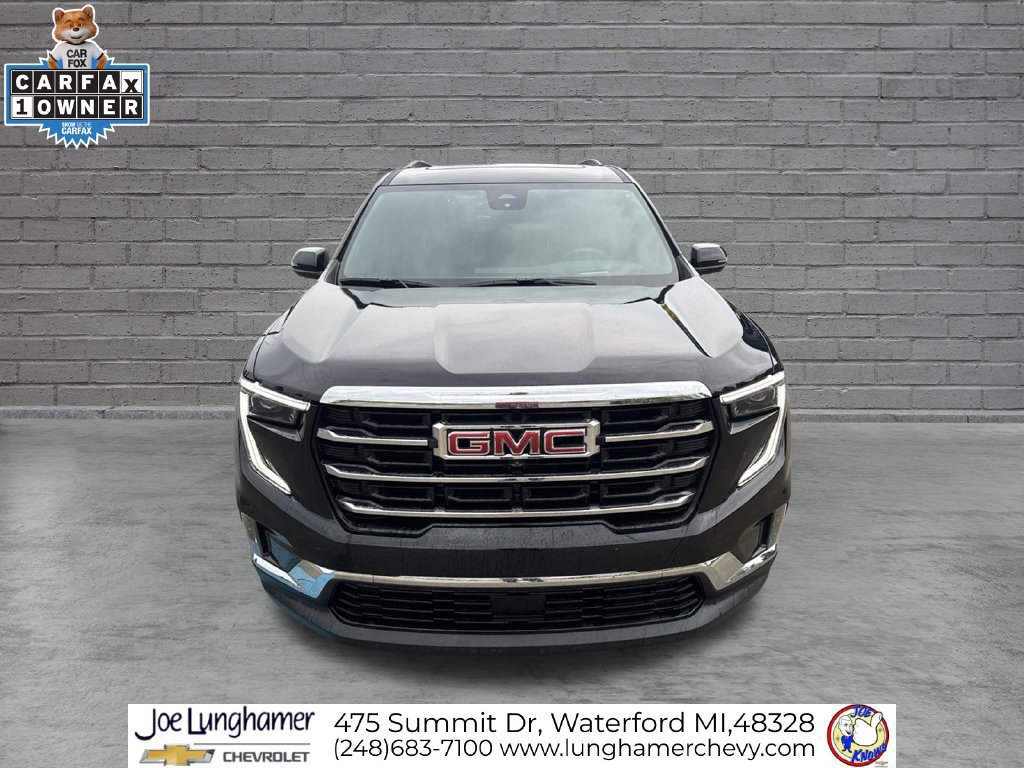 Certified 2026 GMC Acadia Elevation w/ Elevation Premium Package AWD/4WD image 9
